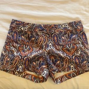 Patterned shorts